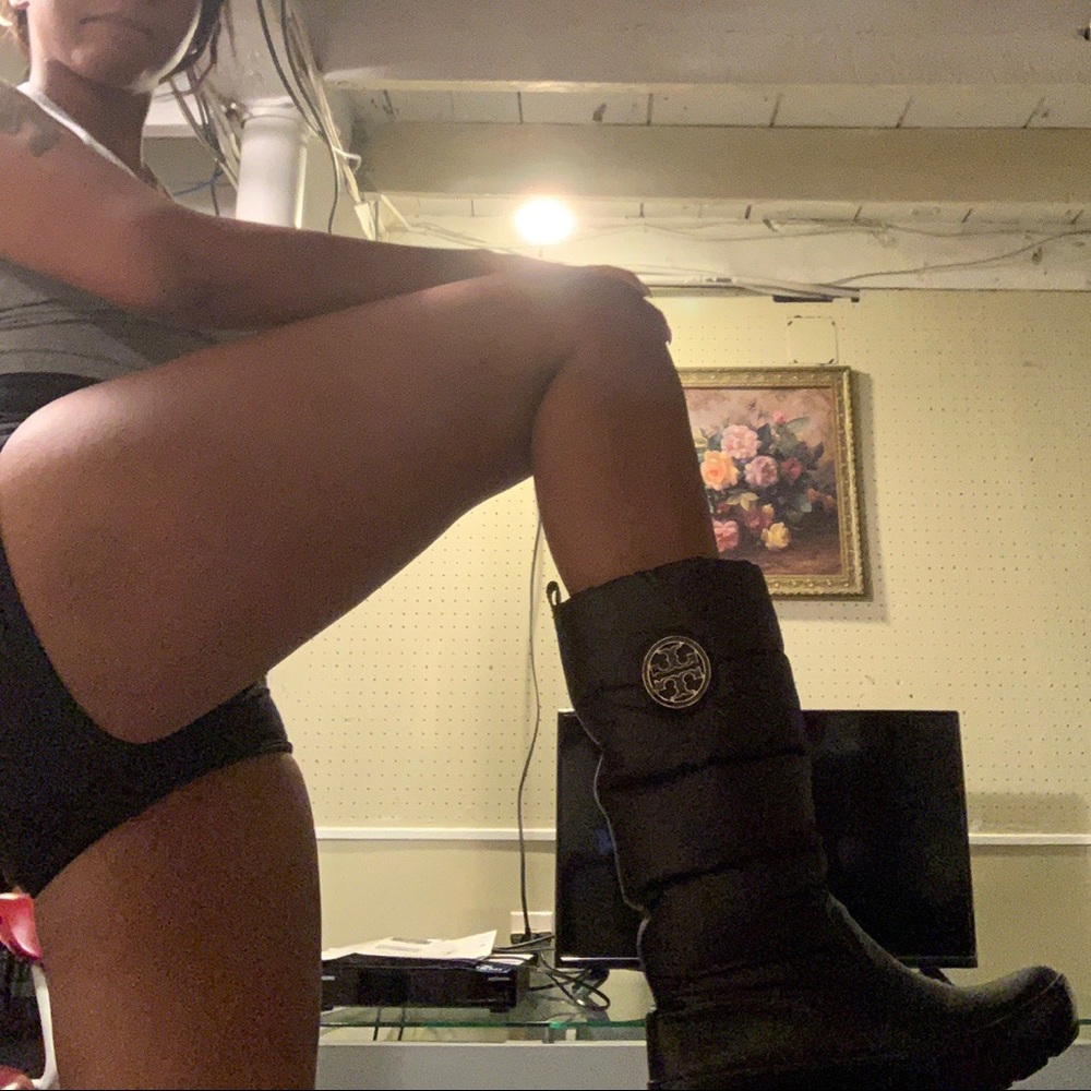 Tory Burch Puffer Snow Boots